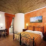 Sole Assisi