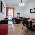 Sole Hotel 2*