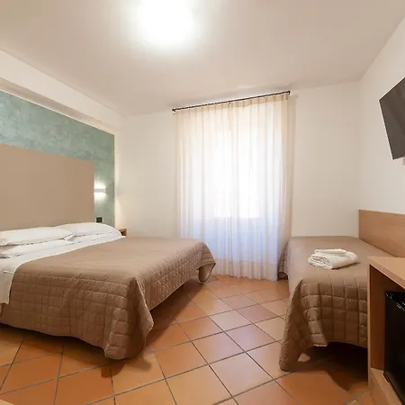Sole Assisi