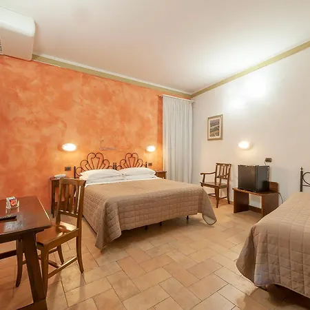 Sole 2* Assisi