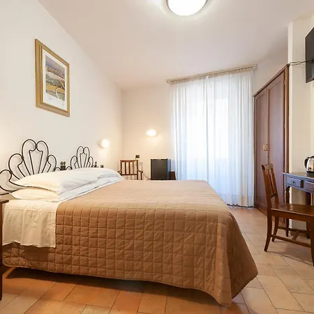 Sole 2* Assisi