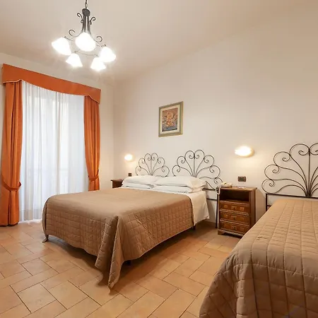 Sole Assisi