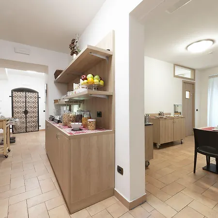 Hotel Sole 2*