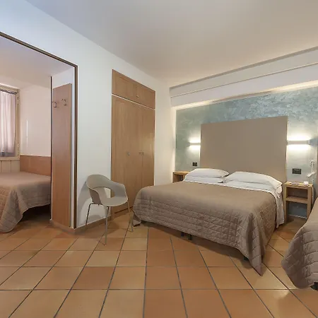 Hotel Sole 2*