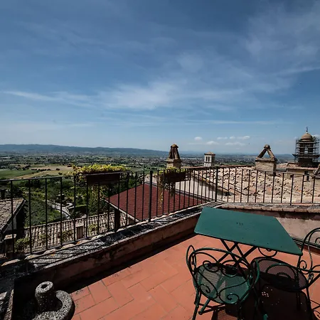 Sole Assisi