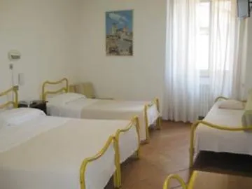 Sole Hotel 2*